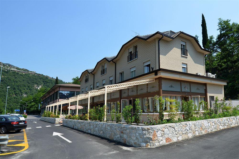 Hotel Edone 로에 외부 사진